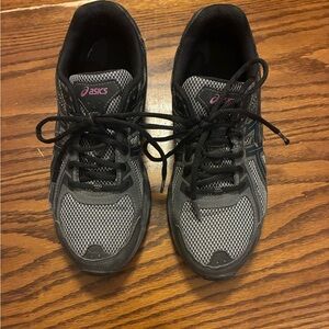 ASICS Women’s Sneaker Running Hiking Athletic Grey Gel Venture 6 Shoes Size 8